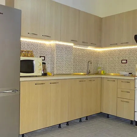 Apartment Shoshi *